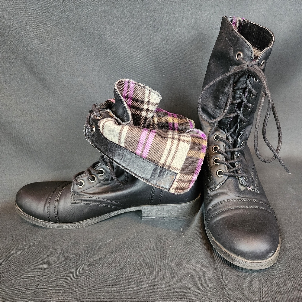 SM New York Black Boots